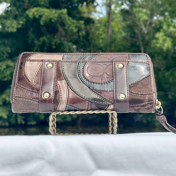COACH Zoe Mixed Media Patchwork Chocolate Brown Leather Large Full Length Wallet - Picture 2 of 15